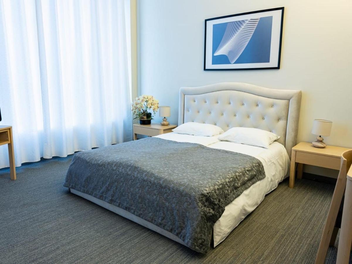 Zaliasis Slenis - Self Check-In Hotel - Free Parking Aukstkiemiai Ngoại thất bức ảnh